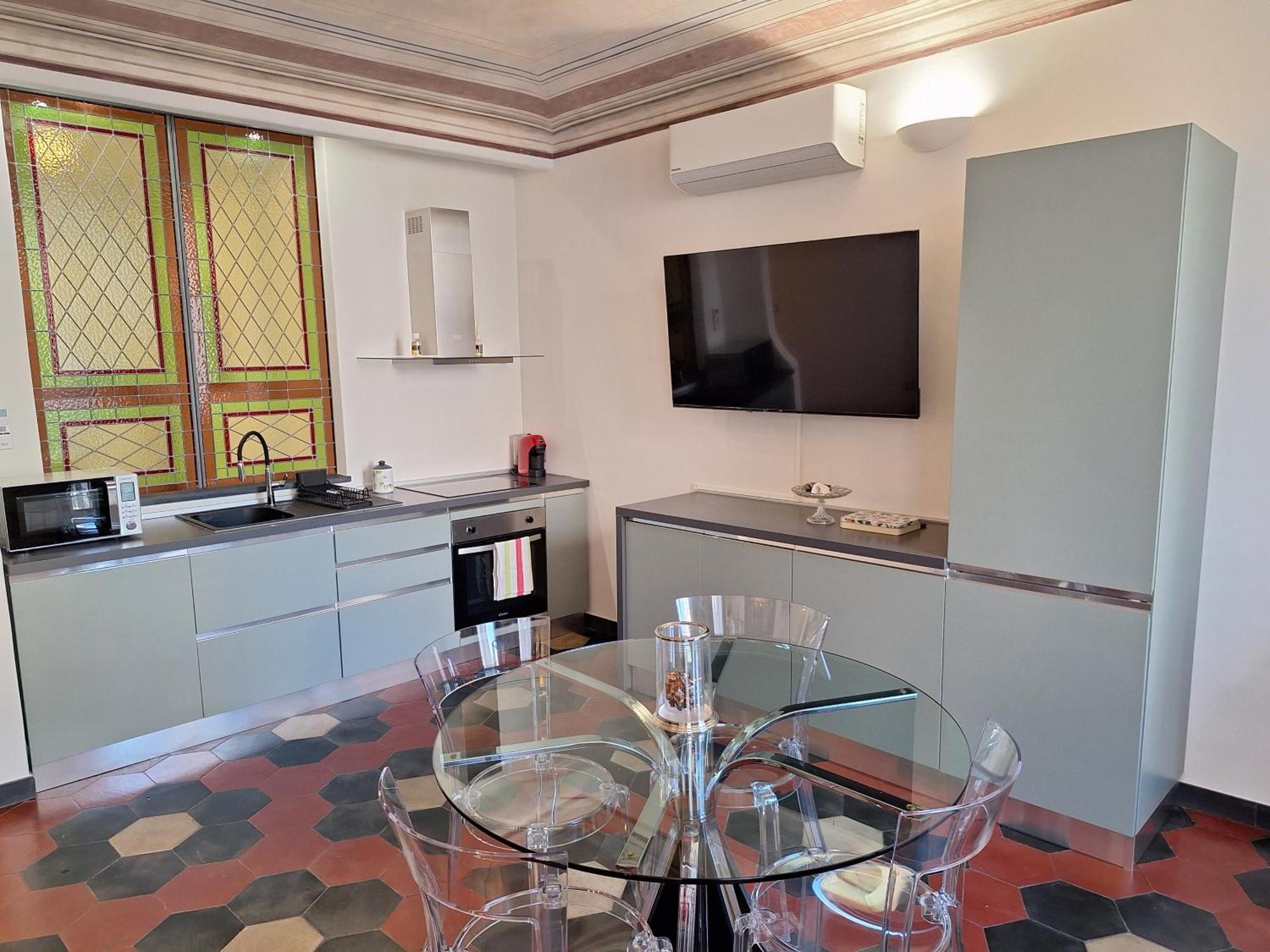 Il Talismano-In Citta -Vicino Al Mare Apartamento Savona Exterior foto