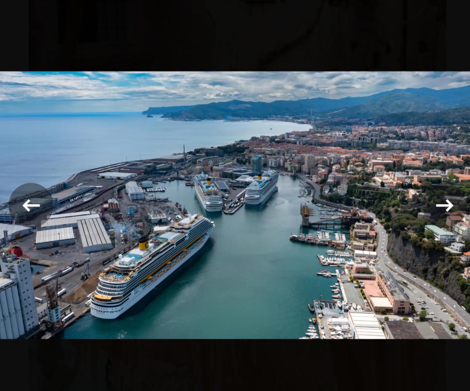 Il Talismano-In Citta -Vicino Al Mare Apartamento Savona Exterior foto